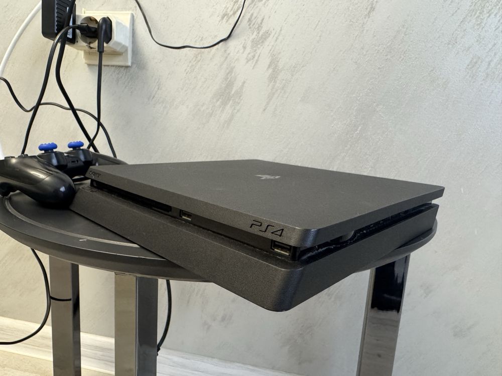 PlayStation 4 500GB