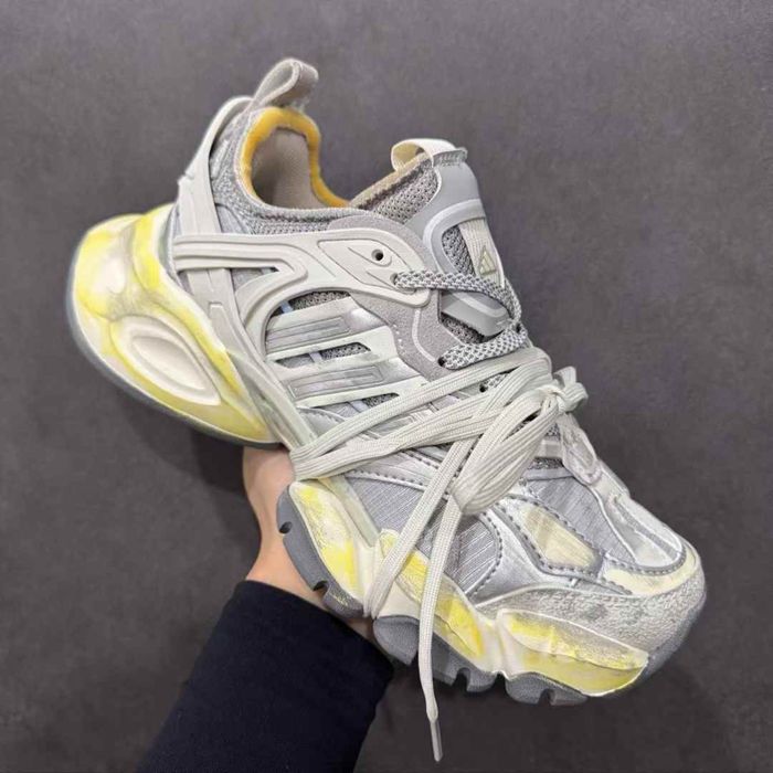 Нови дамски маратонки Adidas XLG Runner Deluxe Grey