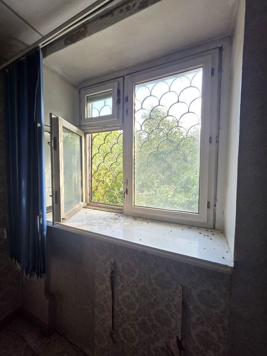 Продам окна пластиковые старого образца