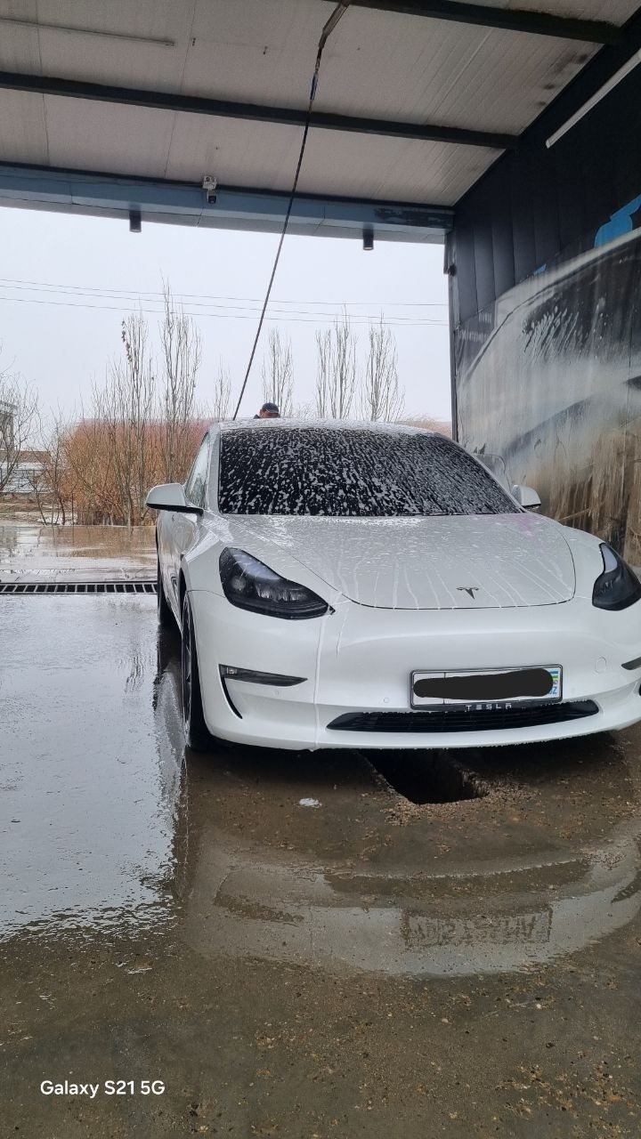 Tesla model 3 2022