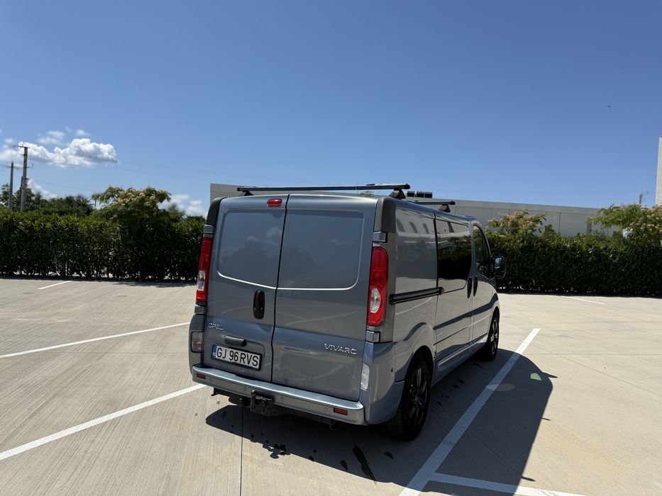 Opel vivaro 2009 2.0D