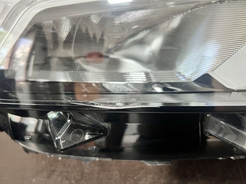 Far dreapta Dacia Logan Sandero Jogger facelift an 2023 prezent
