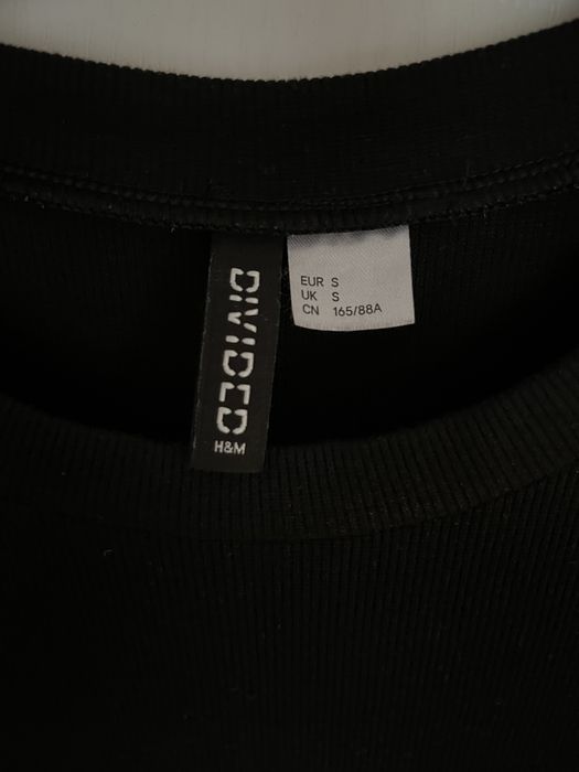 Рокля с къс ръкав