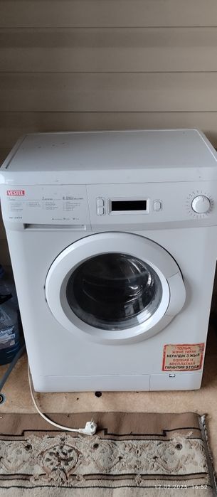 Продам б/у стиральную машину