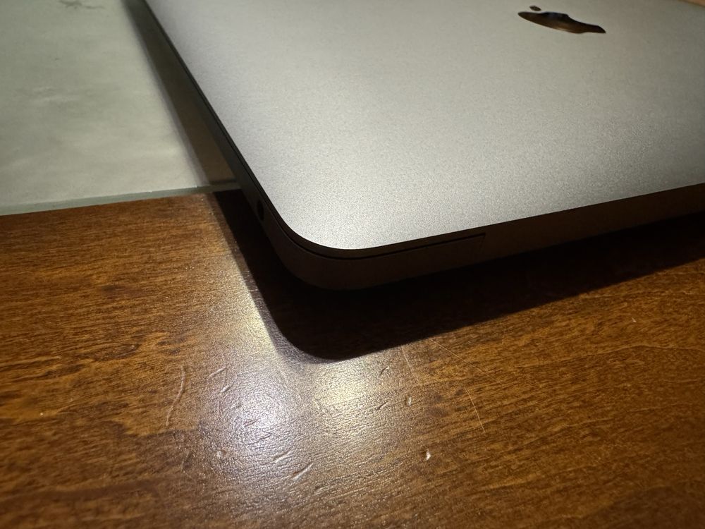 MacBook Air M1 8GB 256GB