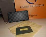 În stoc Portofel Louis Vuitton piele naturală 92-22