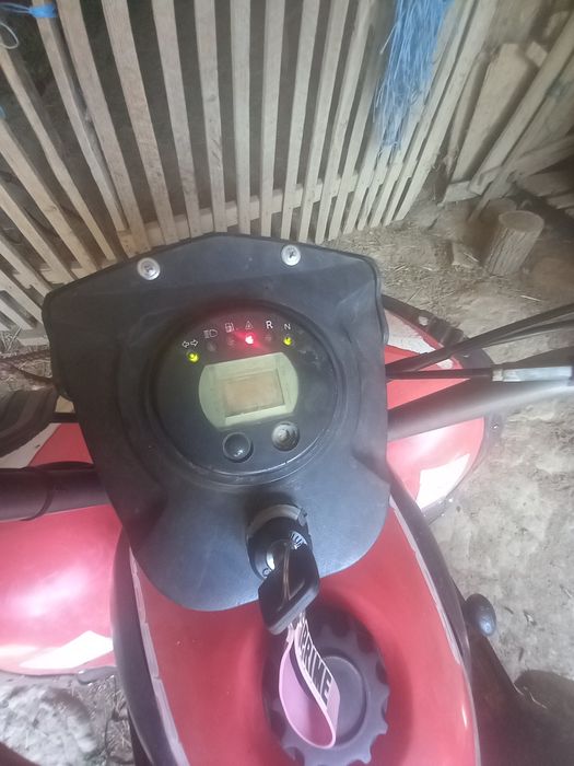 De vanzare atv aeon cobra 180cc