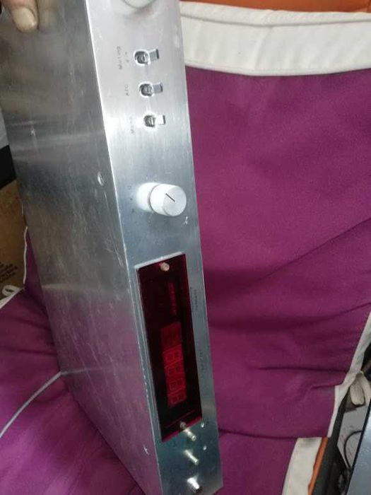 Vand radio,tuner,aparat de radio construit hand made