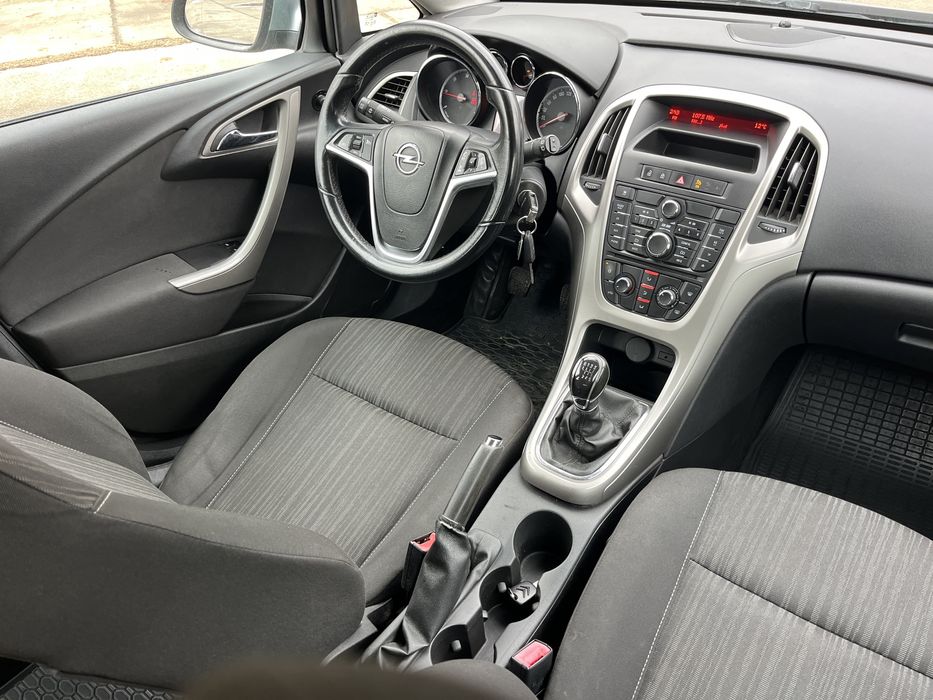 Opel Astra J - 2011 - 1.7 Diesel - Euro 5 - Manual - 6+1 - Trepte -