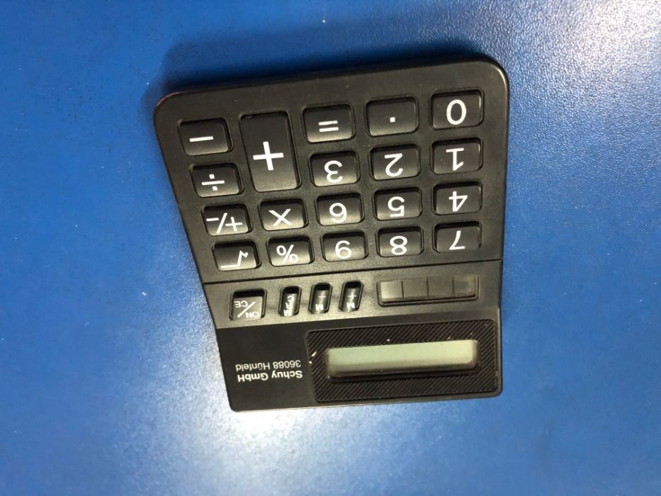 Vand Urgent calculator de buzunar