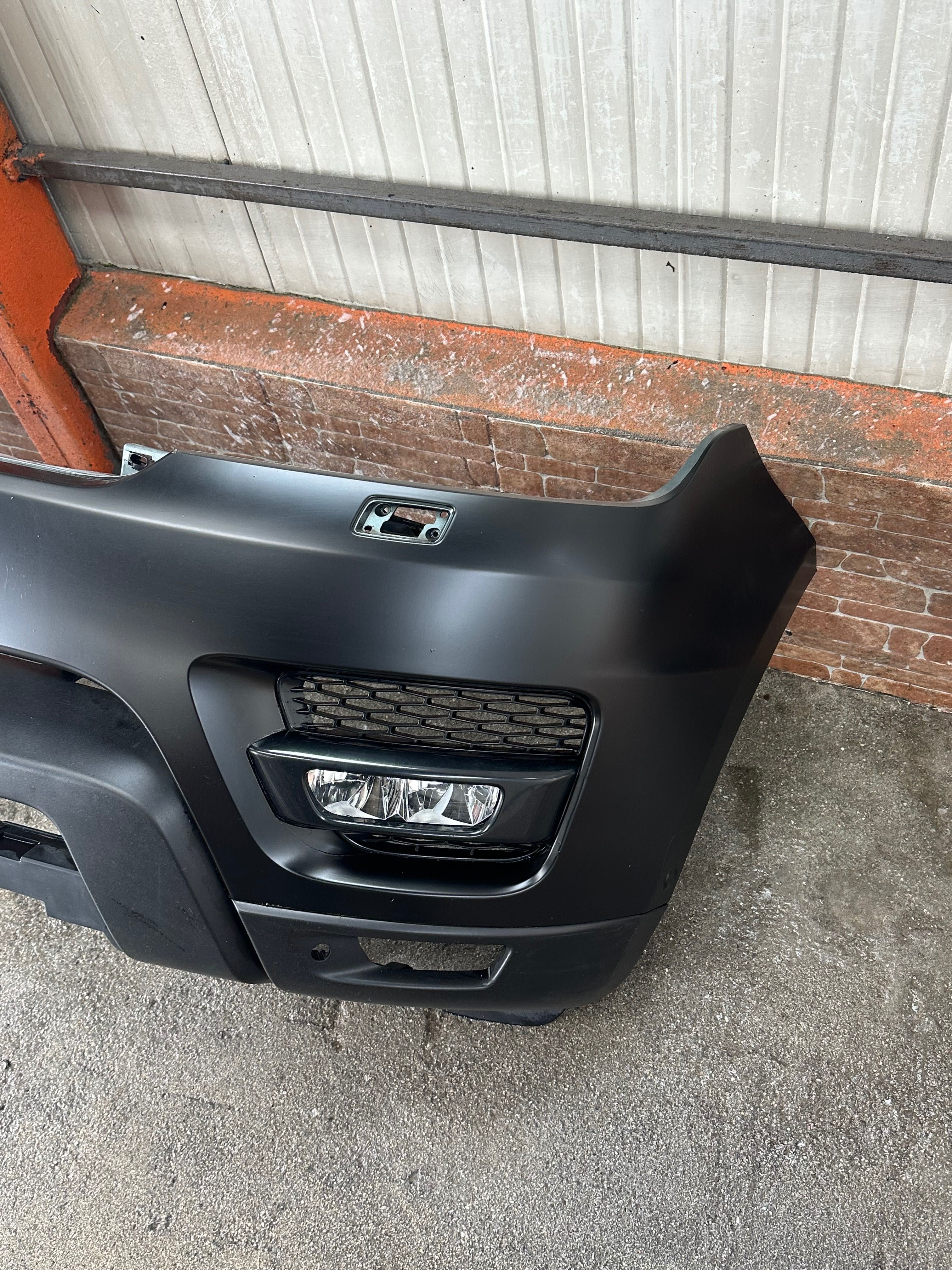 Предна броня и задна броня  Range Rover Sport L494