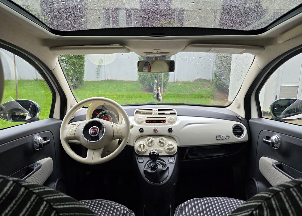 Vând Fiat 500 2008