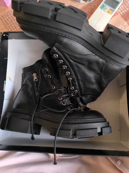 Дамски боти естествена кожа