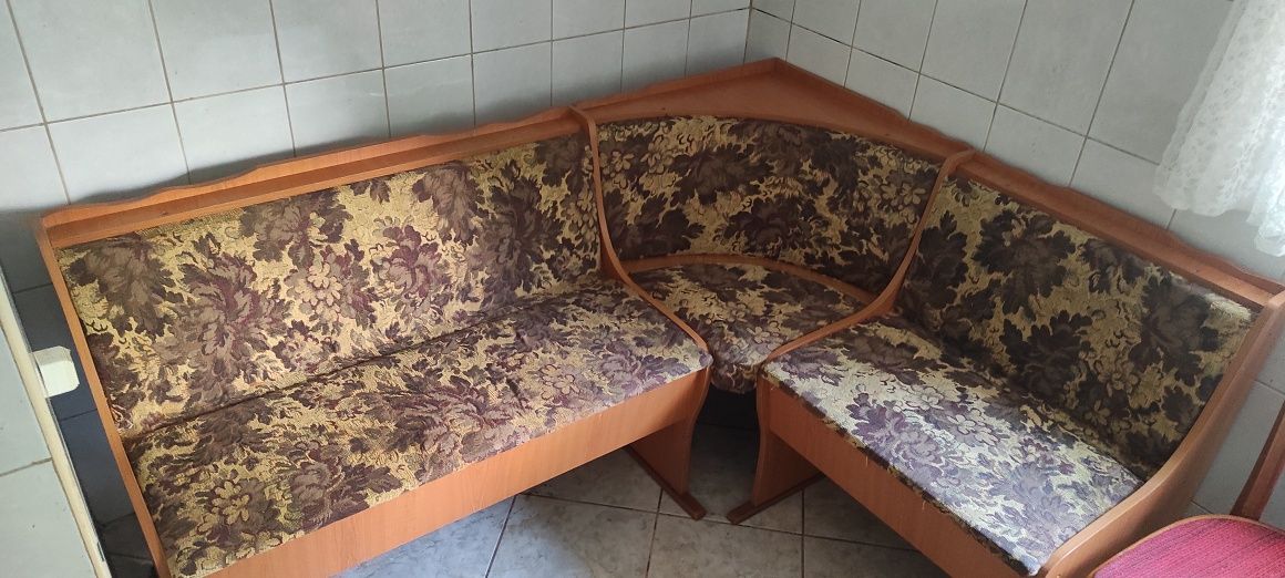 Mobila de bucătărie