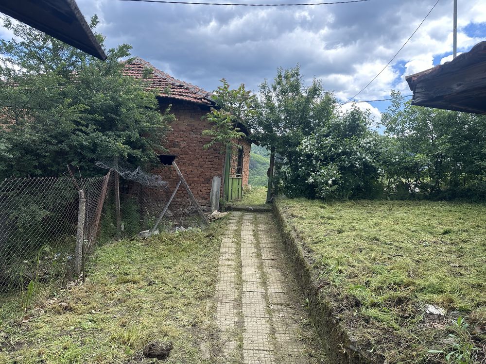 Къща в с.Зверино