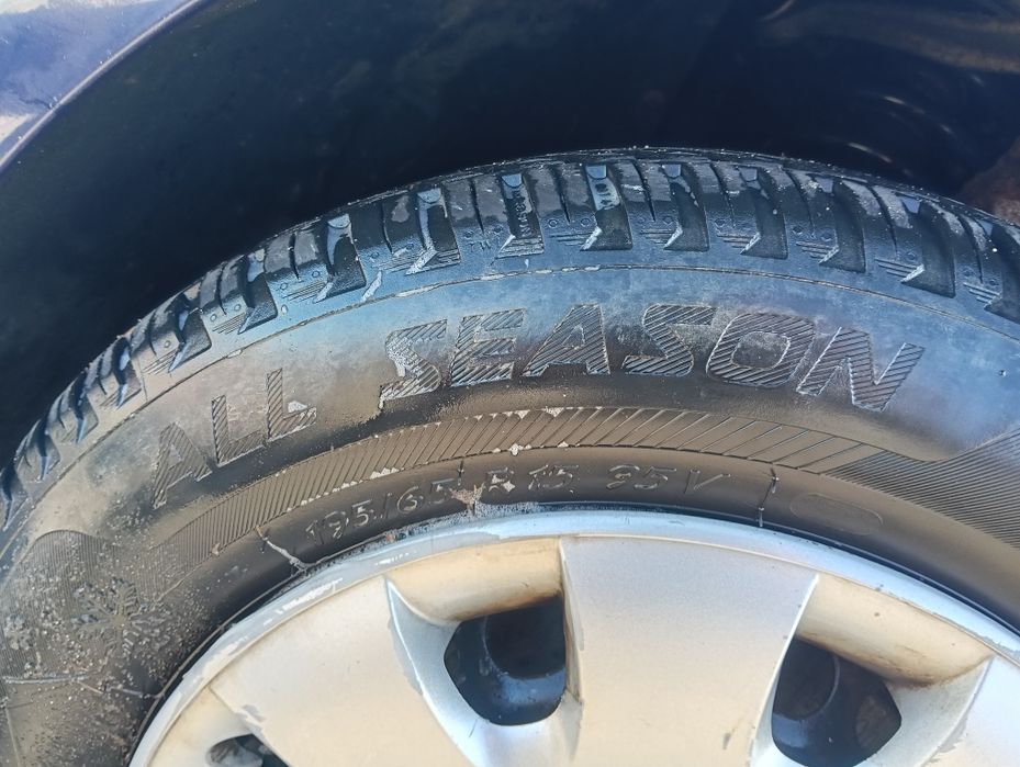 Vând Volskwagen Passat B5.5