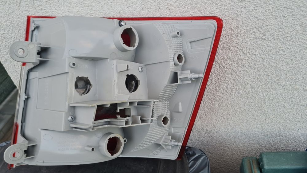 Stop stanga Skoda Octavi 3  11-12676-01-2