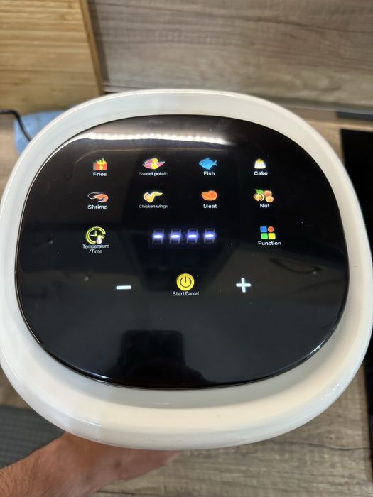 Air Fryer 6L (2400W) – само машината, без контейнера