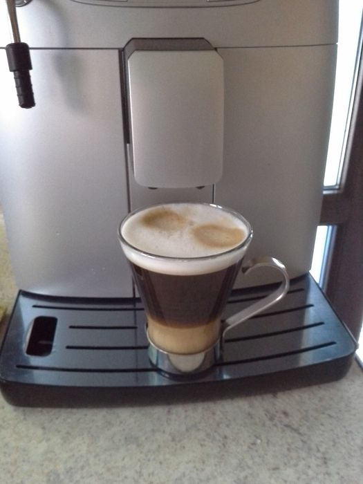 Espressor automat  Saeco Intelia  1850 W, 15 Bar, 1.5