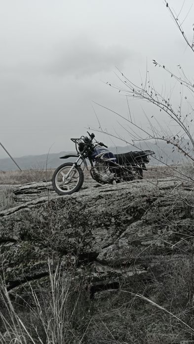 Мотоцикл яки 200 куб