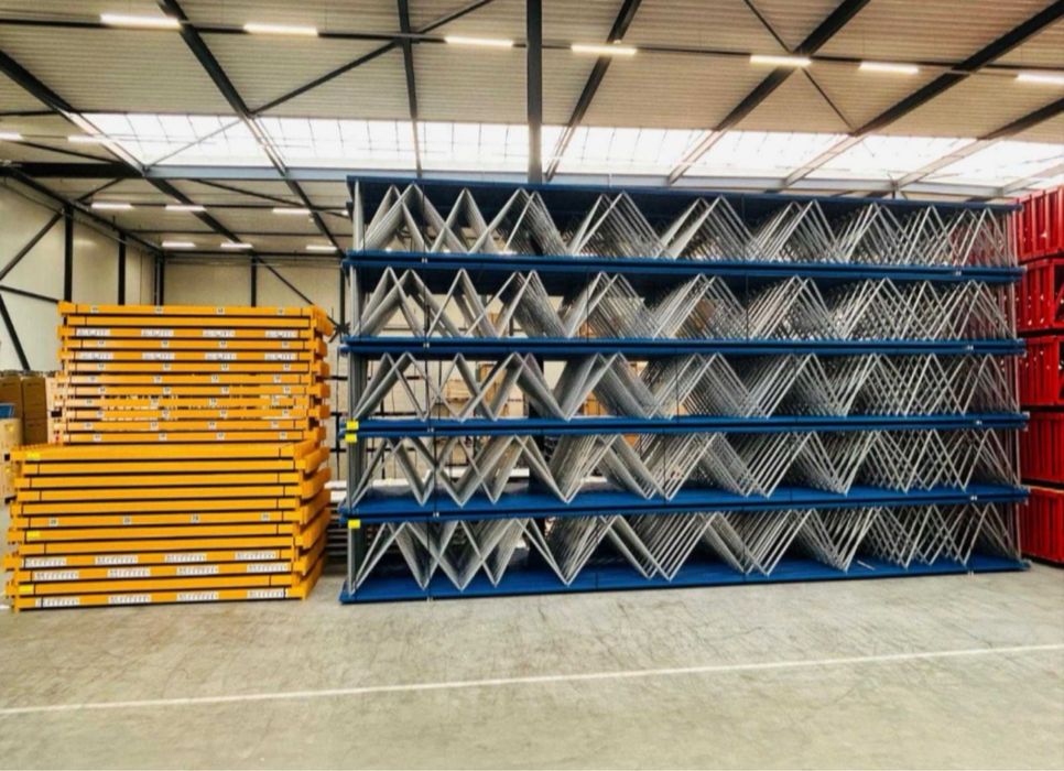 Rafturi metalice industriale