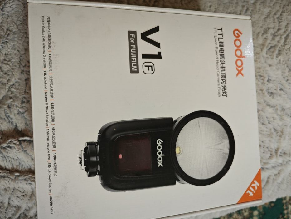 Совершено новые фотовспышки от компании Godoxx