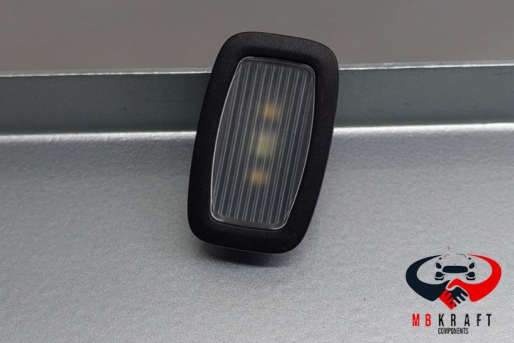 Lampa interior cu bec  A0009063904 Mercedes-Benz C-Class W205/S205/C2