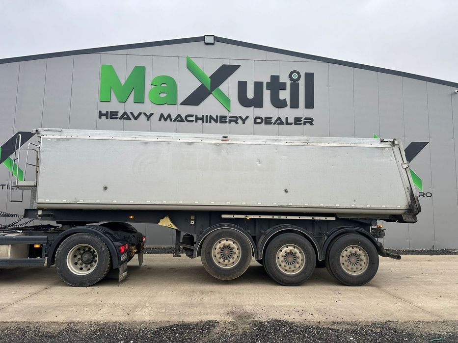 Carnehl Semiremorca Basculabil Carnehl Semiremorca Basculabil