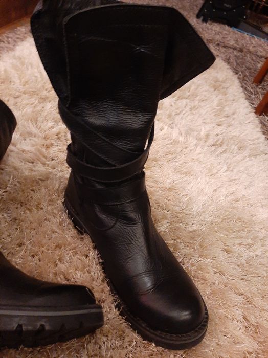 Cizme noi,  piele integral plus cadou