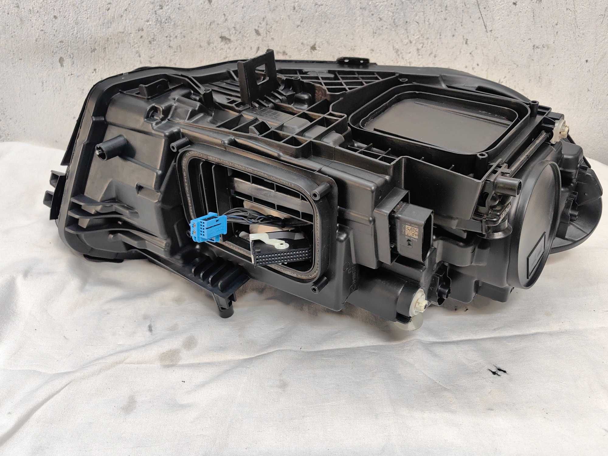 Оригинален фар Мерцедес 177  Mercedes A 177 MULTIBEAM