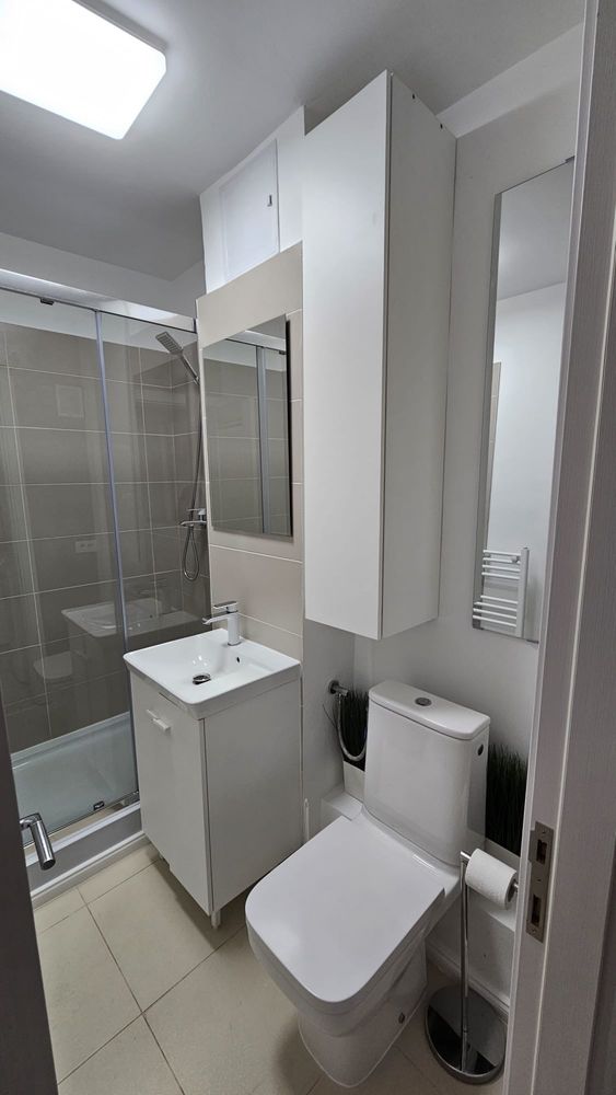 Apartament 2 camere cu garaj sub bloc zona Gheorghe Lazar