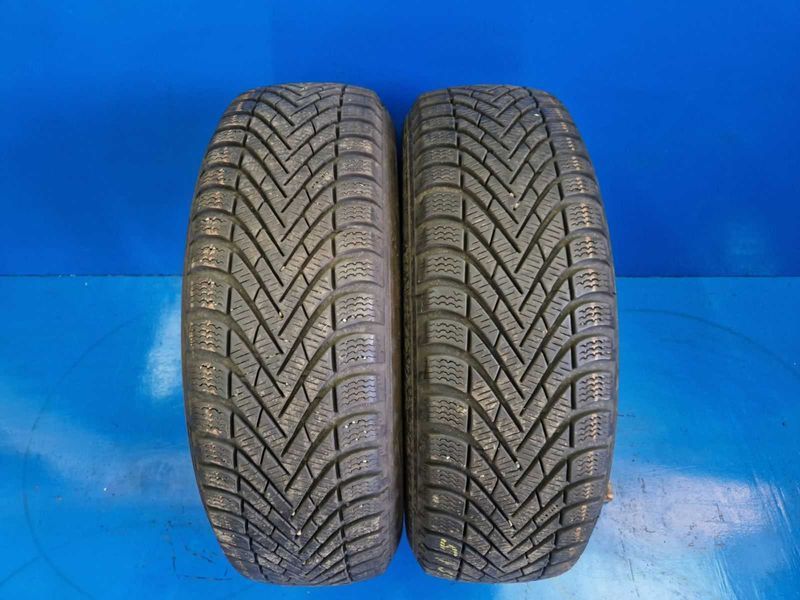 2 Pirelli R15 195/65
зимни гуми DOT2220