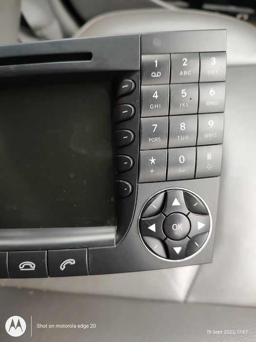 navigație originala Mercedes Benz CLS w219