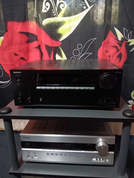 Ресивар Onkyo tx-nr686