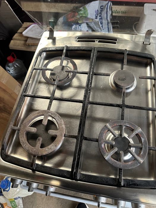 Vând Aragaz Hansa inox / display electric stare perfectă