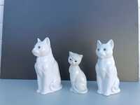 Ретро порцеланови фигури на котки. Внос Холандия