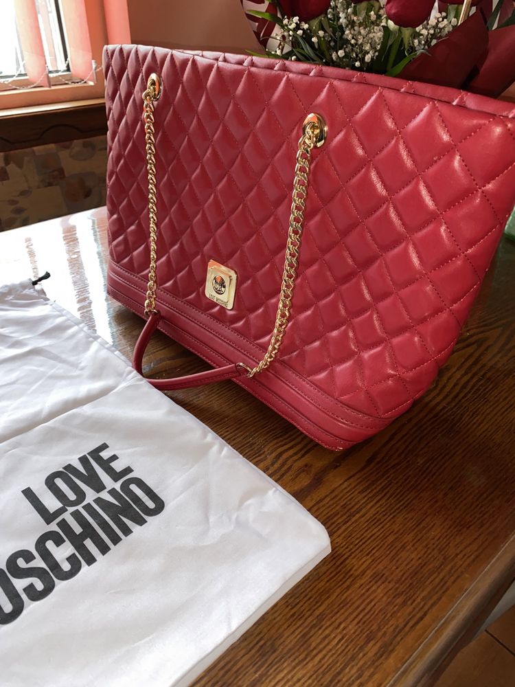 Geanta Love Moschino