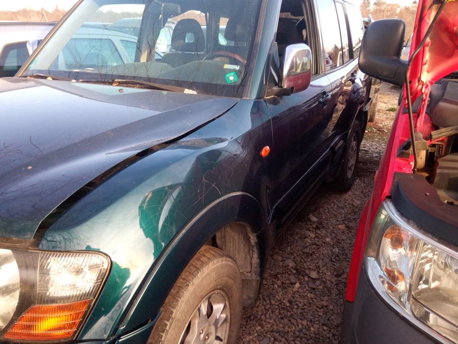Mitsubishi pajero 3