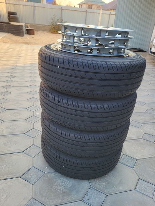 Продам шины с дисками 185/65/15 в отличном состояние.