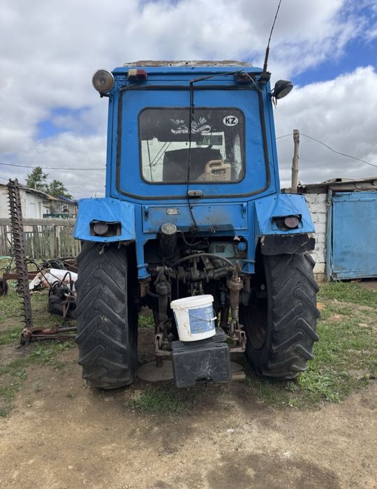 Трактор продам комплект