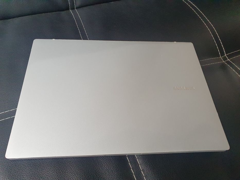 Laptop Samsung 14 "