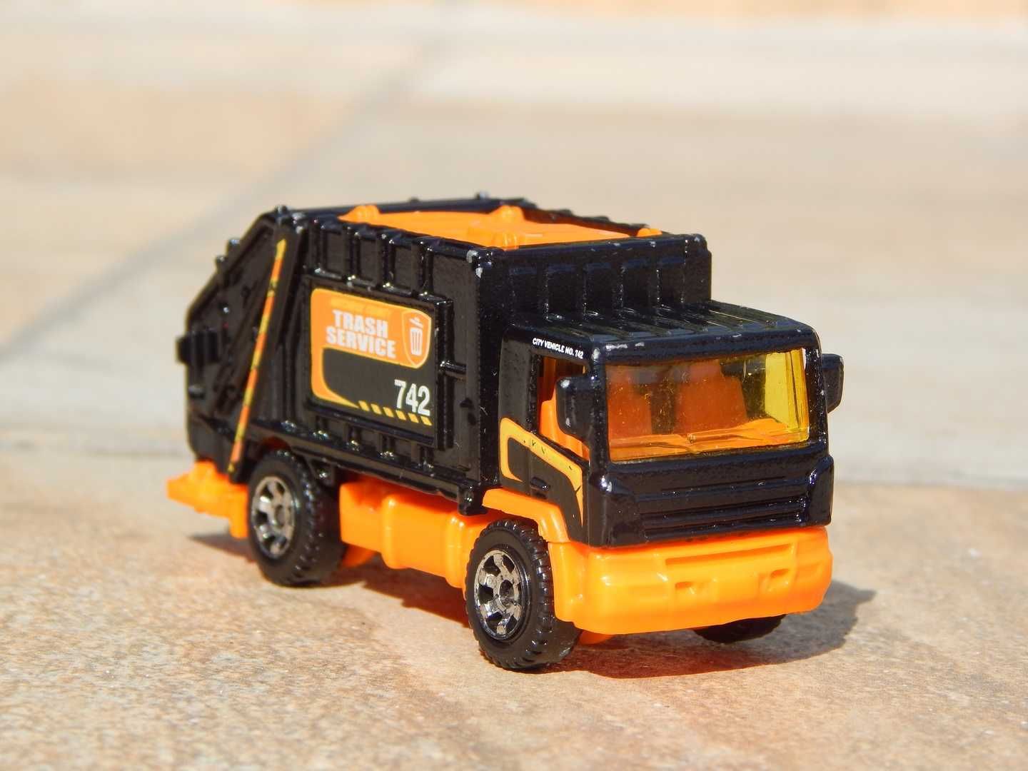 Macheta masina colectare gunoi Scania (Garbage Truck) Matchbox 2008