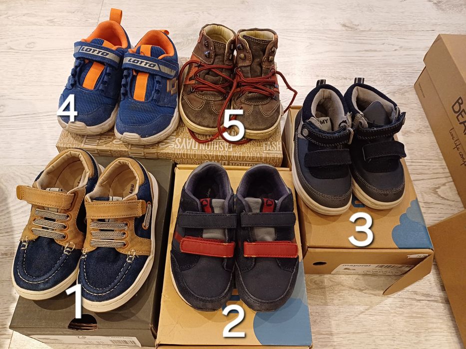 Маркови зимни ботуши и маратонки  от 22 д 29 номер./ от 10 до 20лв.