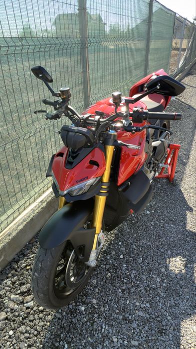 Ducati Streetfighter V4S /2023