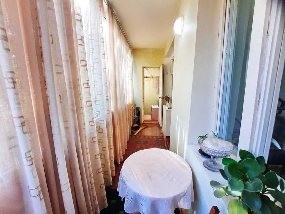 1.2.4 на метро Буюк Ипак Йули (м-в Ялангач) 45 кв.м (76-серия)