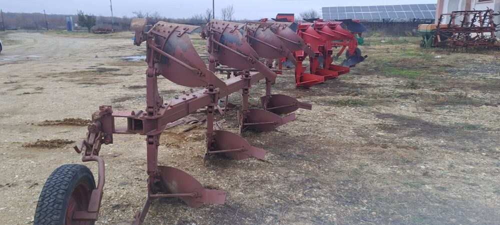 Plug Case ih 4 trupite piesa