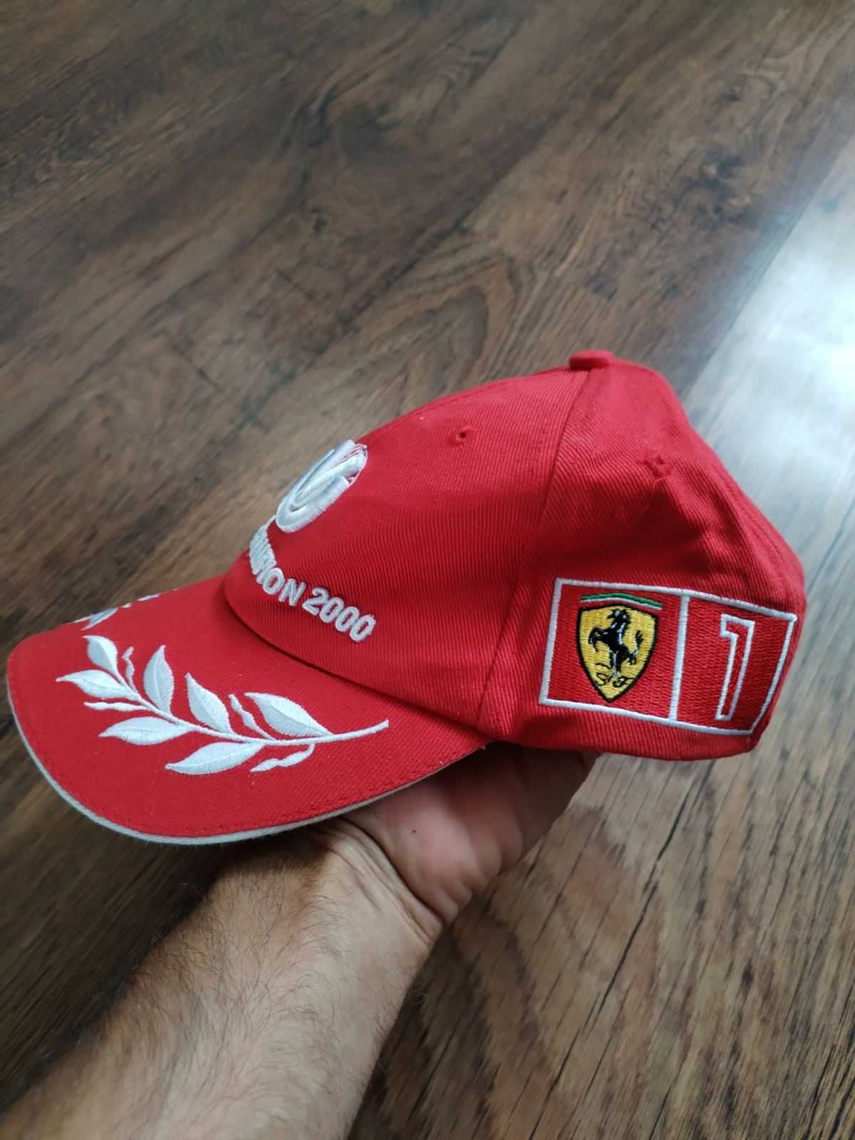 FERRARI F1 - страхотна колекционерска шапка