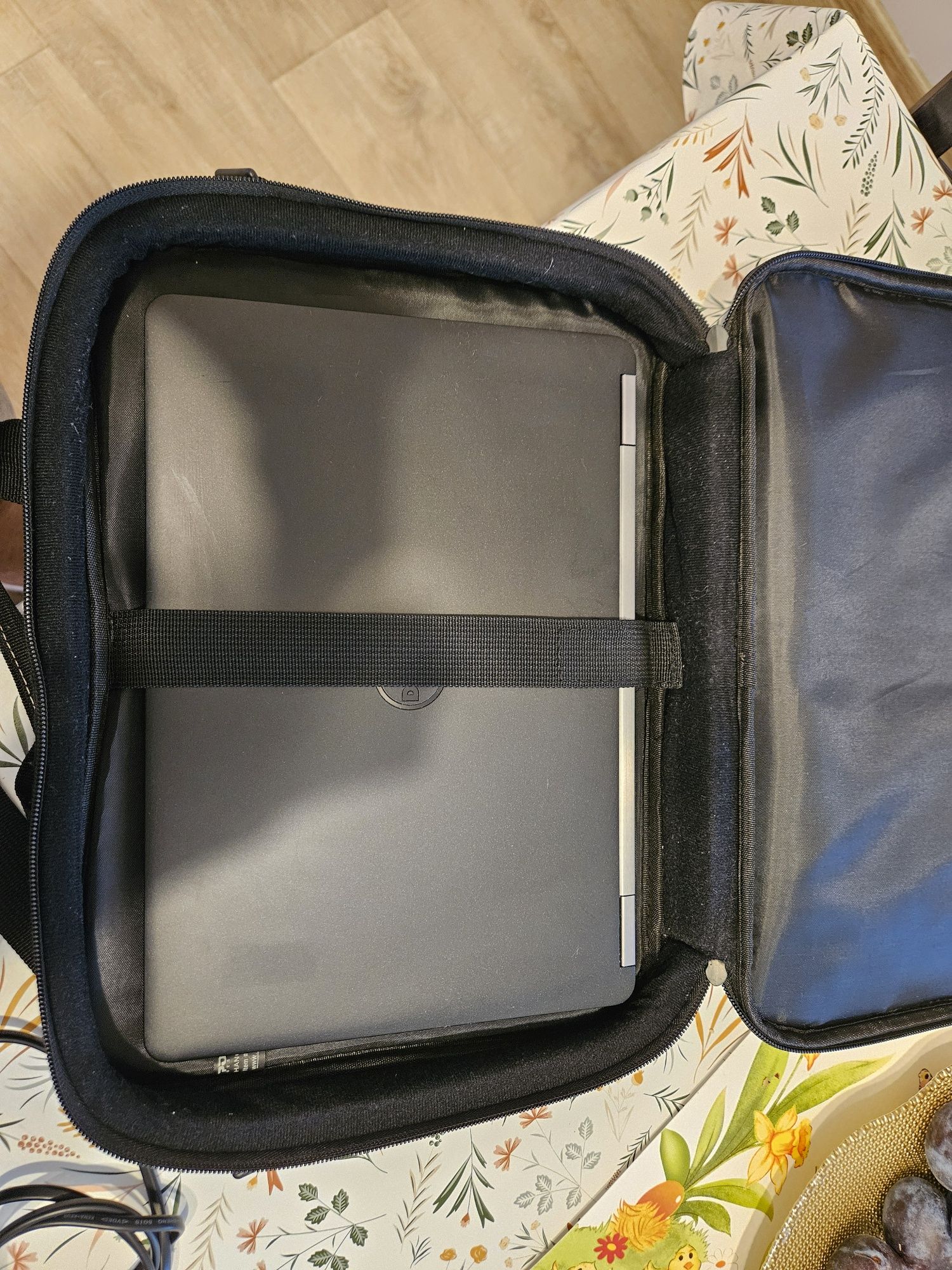 Лаптоп Dell 7270