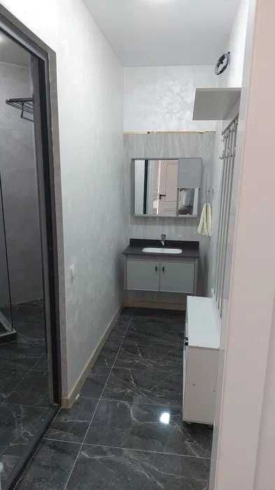 СРОЧНОЕ Сдаётся кв ЖК Чинабад 2-ком/7/9 ро-н Юнусабадский !! 521