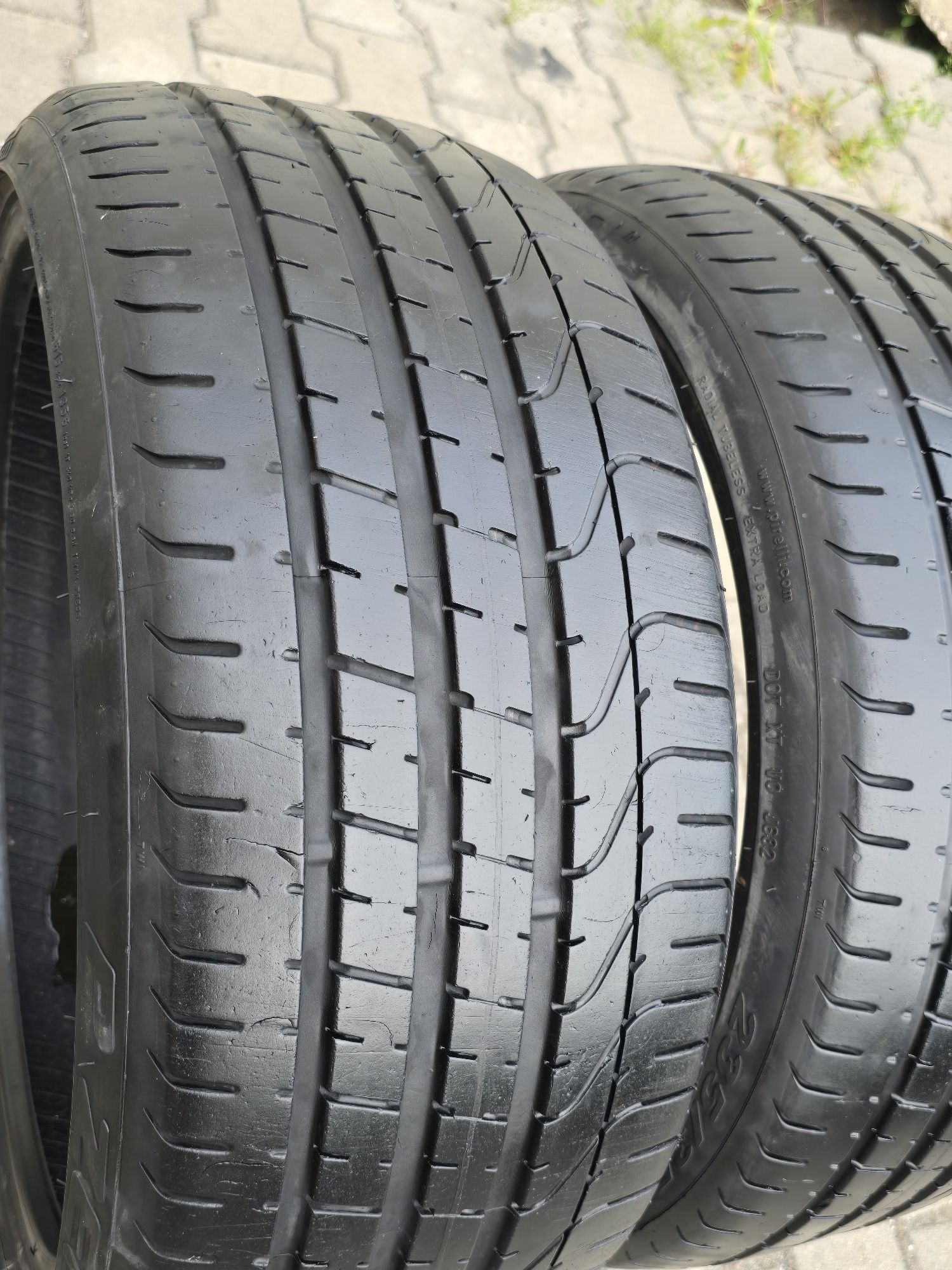 235 35 19 Pirelli